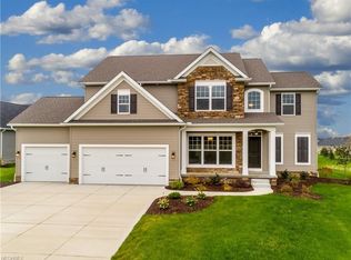 2672 Ledgestone Dr NW, Uniontown, OH 44685