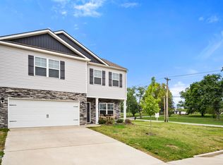 204 Moonrise Ln, Maryville, TN 37801