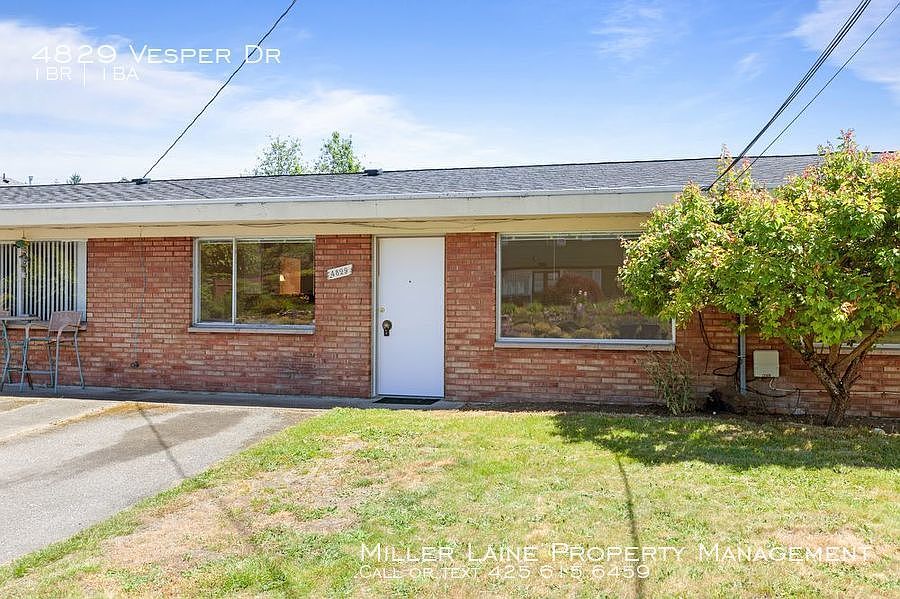1st image of 4829 Vesper Dr