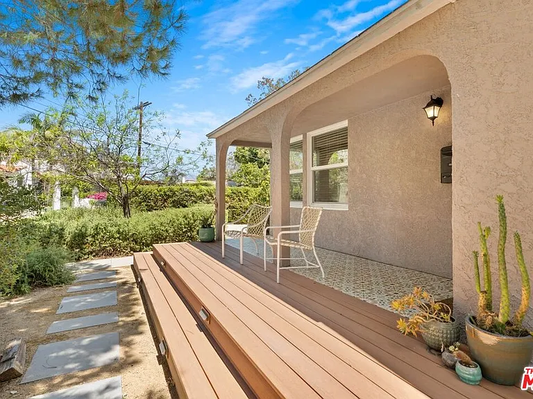 1338 Montecito Cir — Photo 34