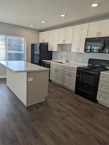 Floor plan 1 Bedroom E Premium Newly Built!