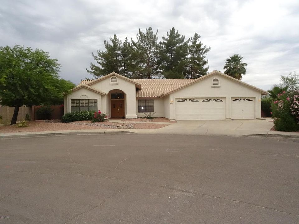 1st image of 4621 E Vista Dr