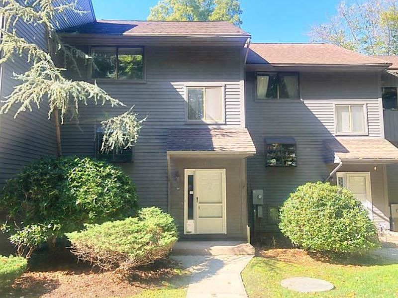 1st image of 308 Conestoga Way