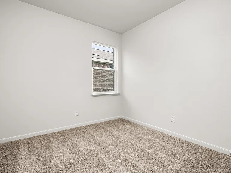 313 Patton Ln — Photo 10