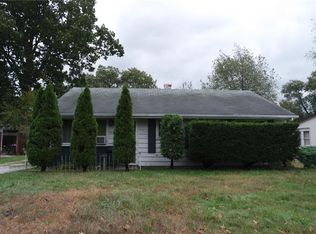 1049 Westwood Dr, Willoughby, OH 44094