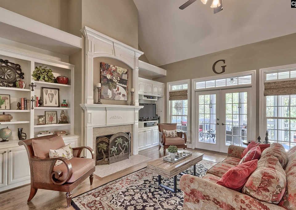 1st image of 320 Beaumont Park Cir
