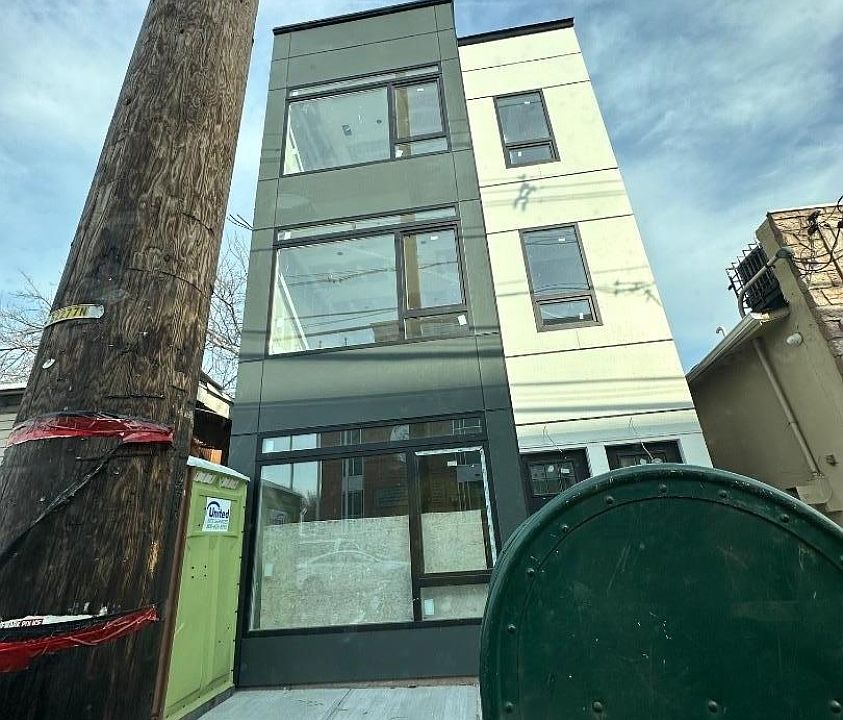 1st image of 706 Bergen St