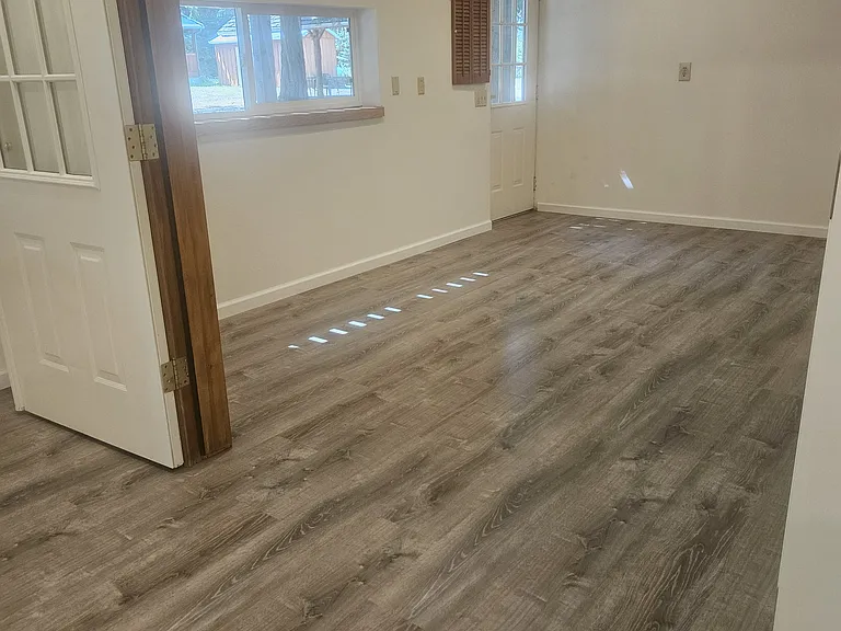 715 Bakken Rd #B — Photo 14