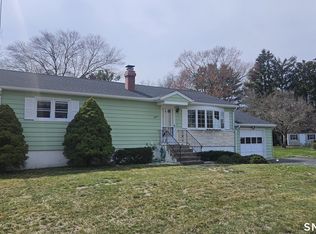 70 Tumblebrook Rd, Milford, CT 06461