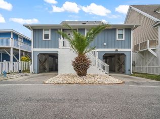 515 S Seaside Dr, Surfside Beach, SC 29575