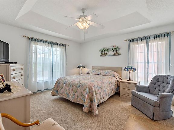5th image of 245 Royal Palm Dr