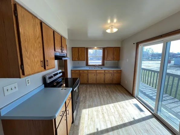 622 Grand St, 622 Grand St, Oshkosh, WI 54901