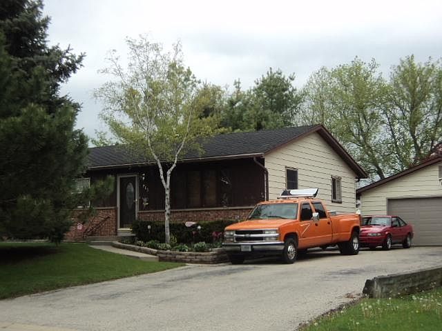 1st image of 213 Theresa Ln