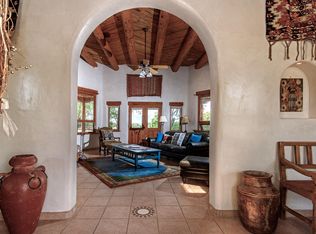 15 Paseo Del Oso, Santa Fe, NM 87506