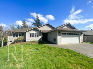 6445 Log Cabin Ln SE, Pt Orchard, WA 98367