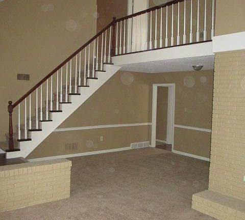 5th image of 3313 Lansing Dr