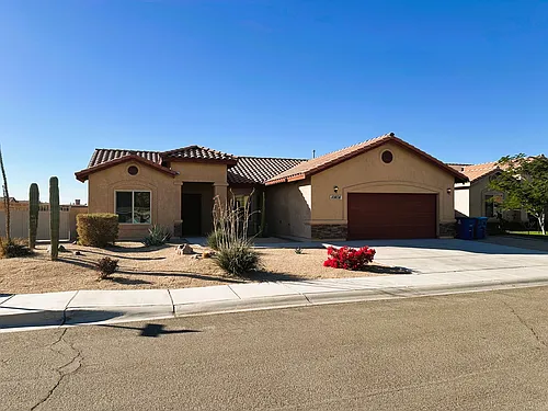 10804 S Madero St Photo 1