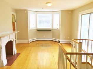 72 College Ave #1FRONT, Somerville, MA 02144