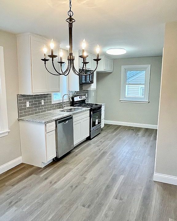1st image of 9514 Bataan Dr