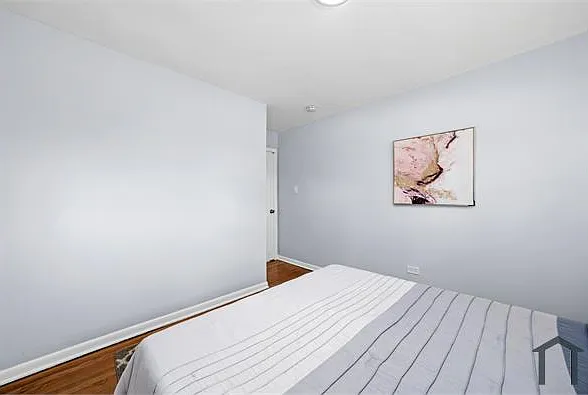 760 Sibley Blvd — Photo 13
