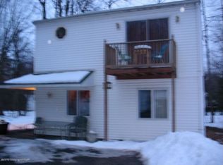 1102 Maple Rd, Effort, PA 18330