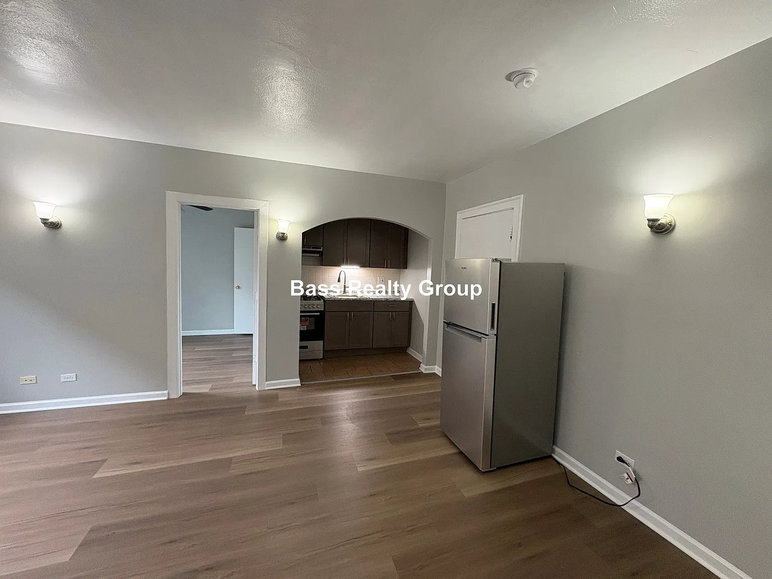 1 bed, 1.0 bath, $1,275 — Photo 2