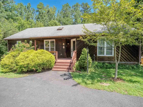 19 Northwood Rd, Palmyra, VA 22963