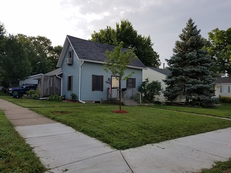 1st image of 720 N Dakota St