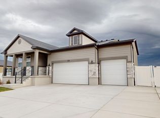278 N Hatchet Ranch Dr, Grantsville, UT 84029