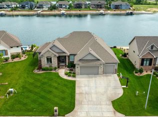 2526 N Paradise Ct, Wichita, KS 67205