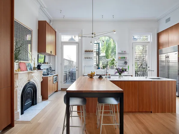 275 Adelphi St, Brooklyn, NY 11205