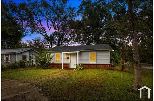 4010 Vandiver Ct Photo 1