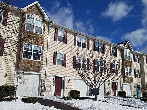 3rd image of 1053 Balley Dr