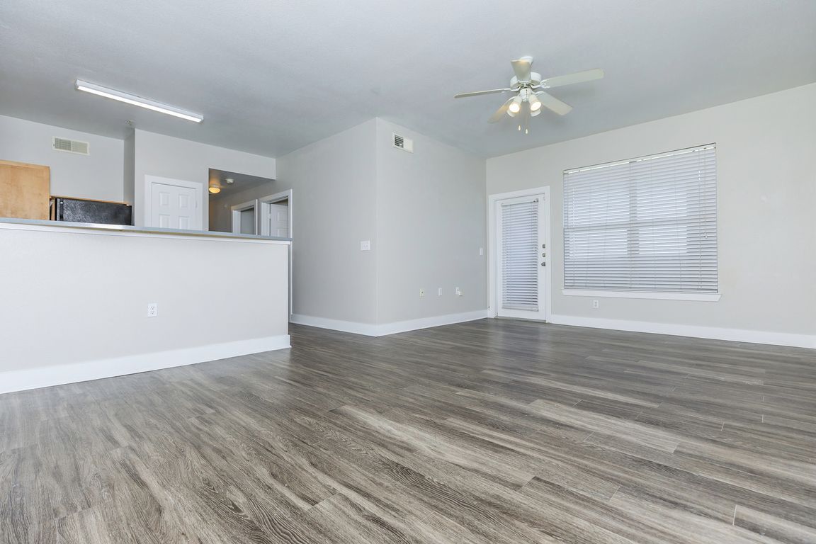 Open Layout