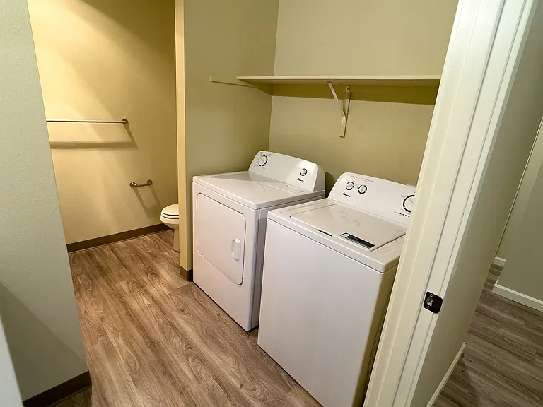 Harmona Heights Apartments — Photo 32