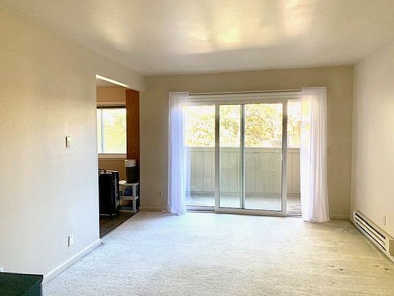 5th image of 7150 Rainbow Dr APT 19