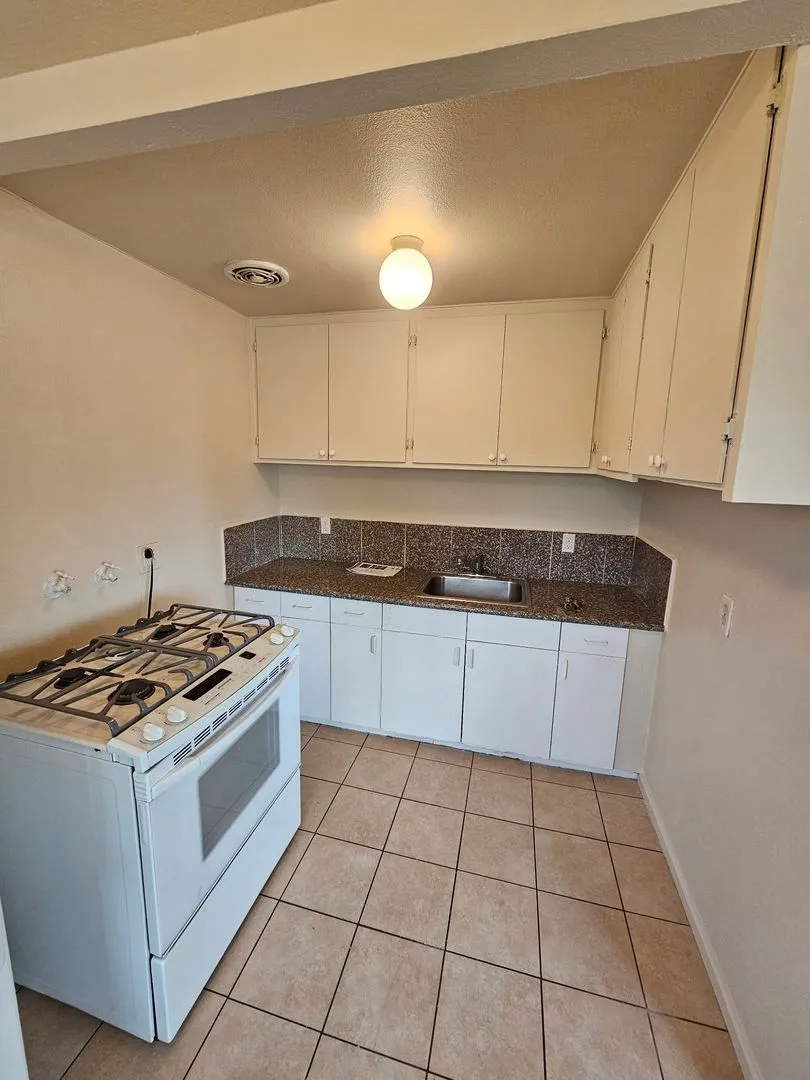 Primary Photo - Charming & Spacious Upstairs 2-Bedroom Apartment Looking for a New Tenant!