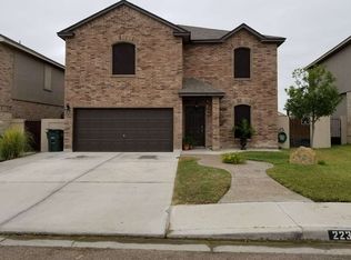 223 Washingtonia Dr, Laredo, TX 78045