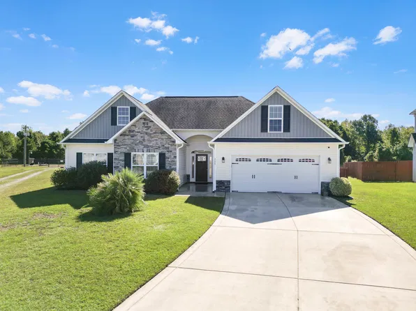268 Cuddy Ct, Sneads Ferry, NC 28460