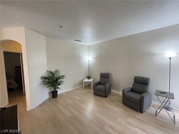 2nd image of 6480 Annie Oakley Dr Unit 321
