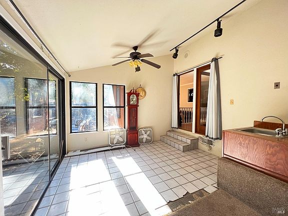 5th image of 190 Whitmore Lane