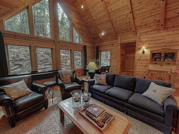 5th image of 3716 Shoshone Dr #106