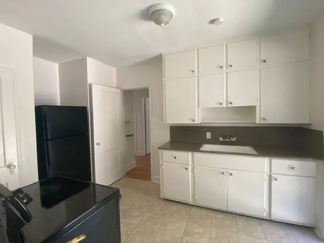 Heathermoor Apartments — Photo 16