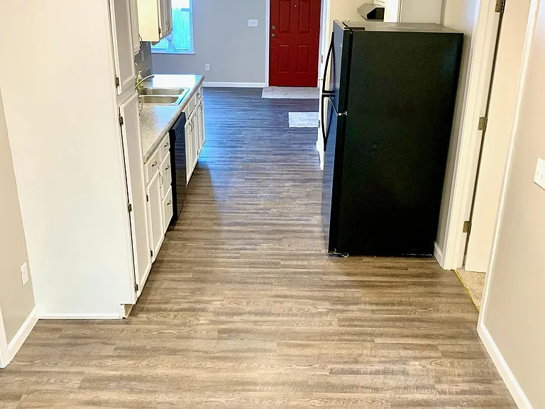 3600 Thornhill Cir W — Photo 7