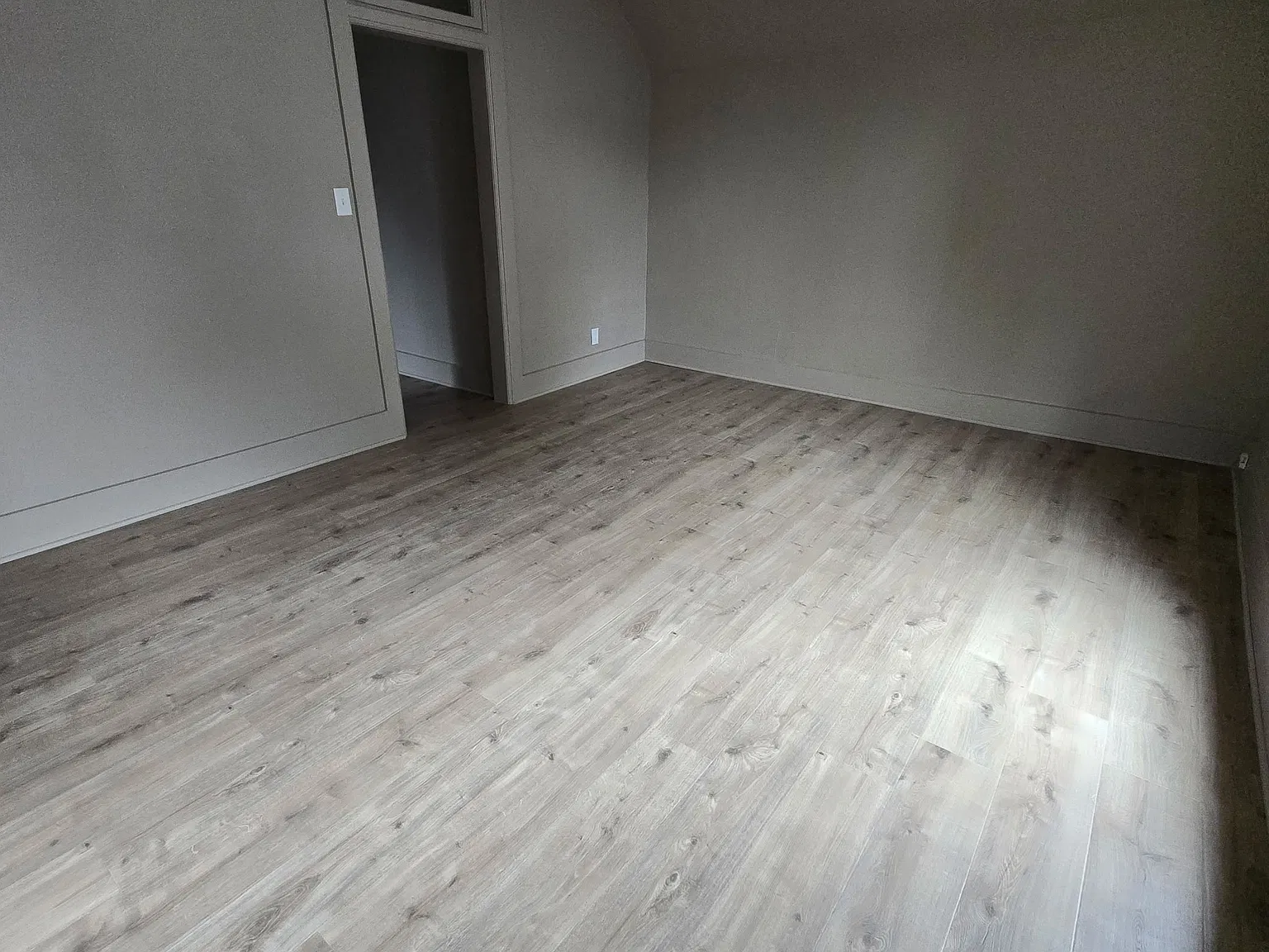 2 bed, $700 — Photo 2