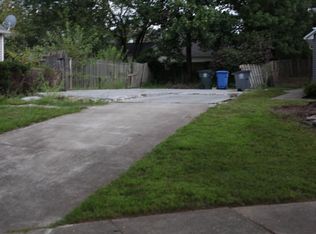 417 Chelsea Woods Dr, Lexington, KY 40509