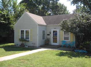 809 E Pearl St, Harrisonville, MO 64701