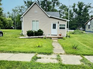 310 W State St, Morocco, IN 47963