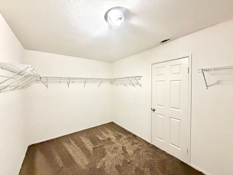 46383 Vianne Ct — Photo 35