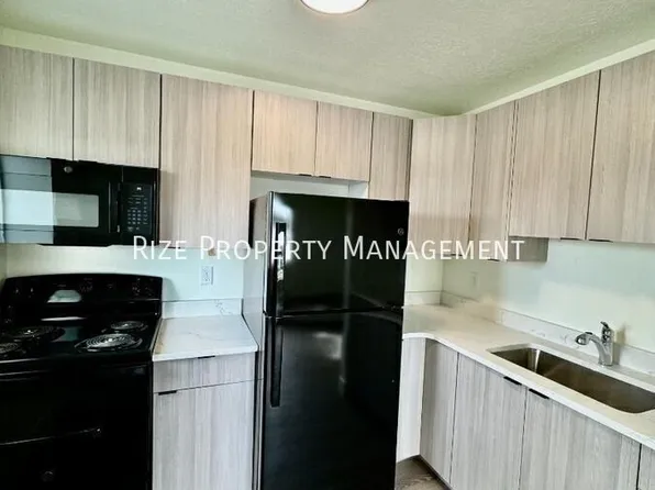 420 20th St APT 3, Ogden, UT 84401